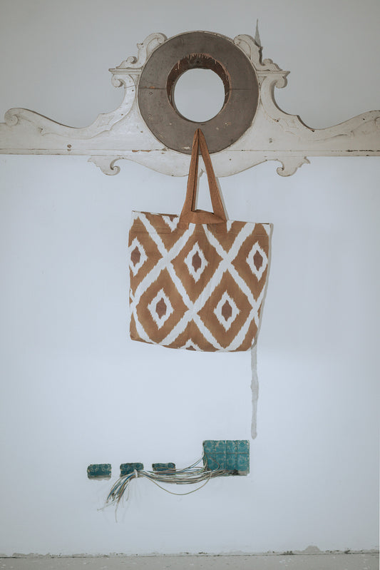 A rhombus Prayers bag