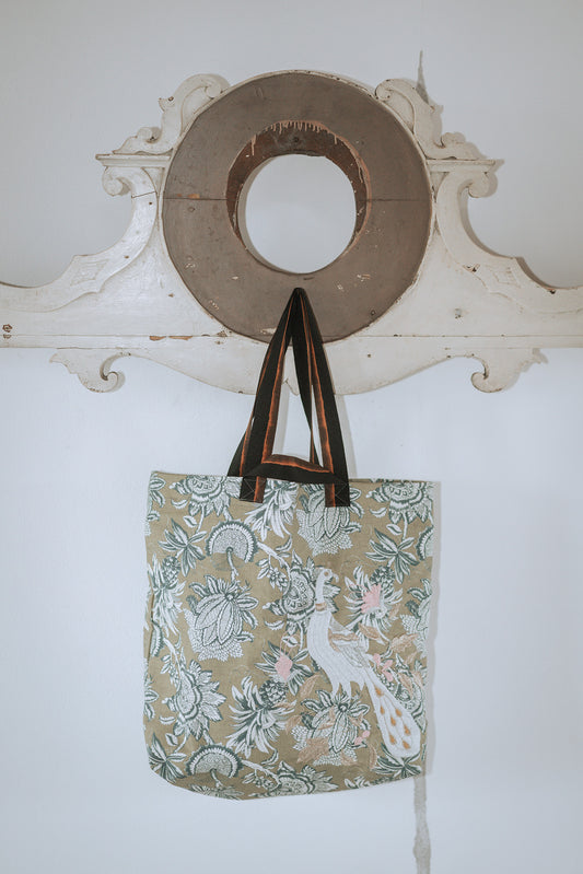 A Floreal Prayers bag