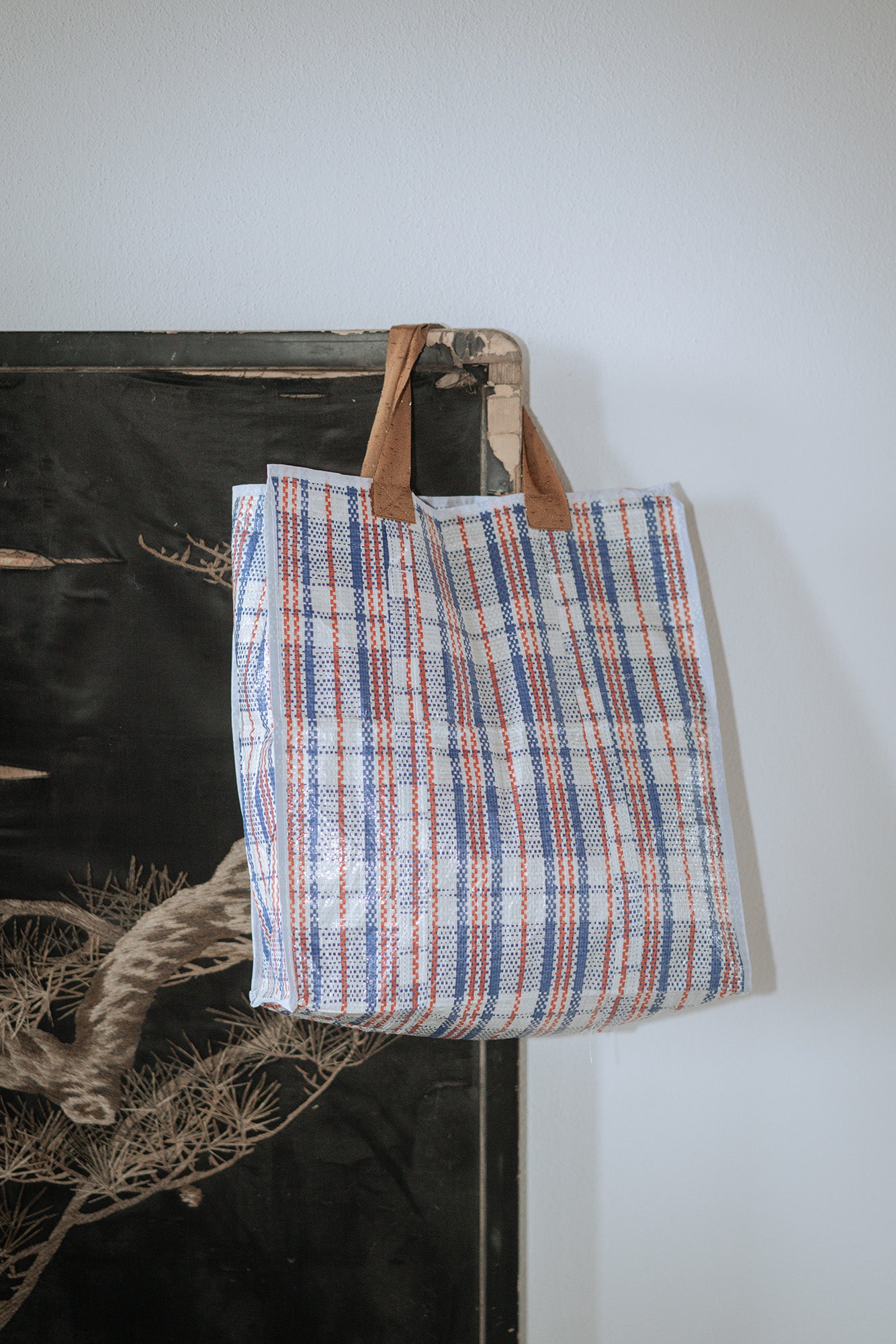 A brown market small bag - limited edition
